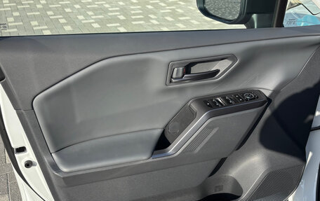 Toyota RAV4, 2026 год, 4 090 000 рублей, 19 фотография