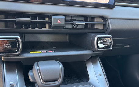 Toyota RAV4, 2026 год, 4 090 000 рублей, 30 фотография