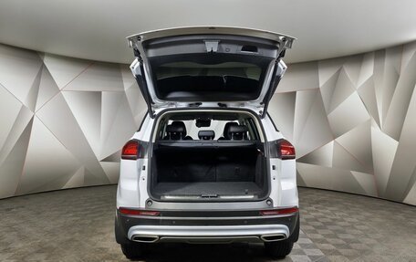 Geely Atlas, 2022 год, 2 015 000 рублей, 12 фотография