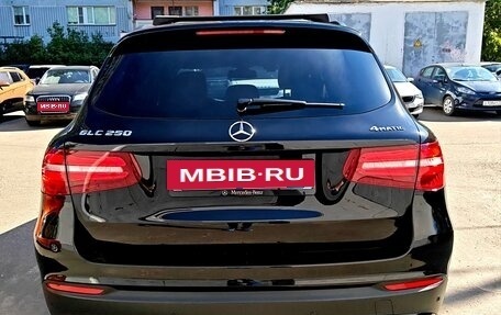 Mercedes-Benz GLC, 2018 год, 3 300 000 рублей, 5 фотография