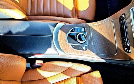 Mercedes-Benz GLC, 2018 год, 3 300 000 рублей, 24 фотография