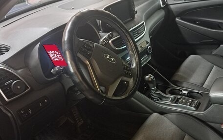 Hyundai Tucson III, 2019 год, 2 180 000 рублей, 15 фотография