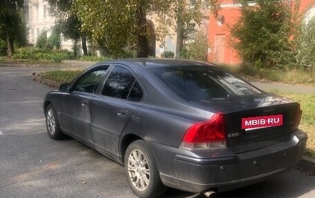 Volvo S60 III, 2005 год, 380 000 рублей, 3 фотография