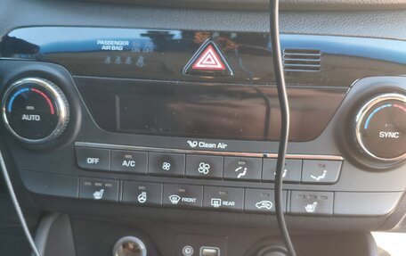 Hyundai Tucson III, 2016 год, 1 870 000 рублей, 11 фотография