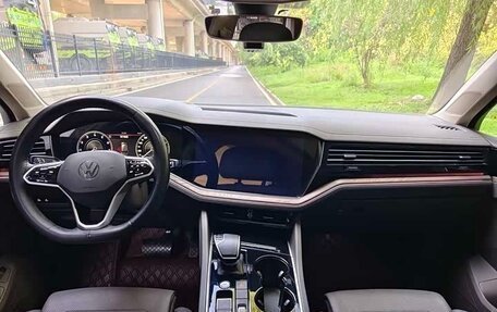 Volkswagen Touareg III, 2022 год, 5 670 006 рублей, 12 фотография