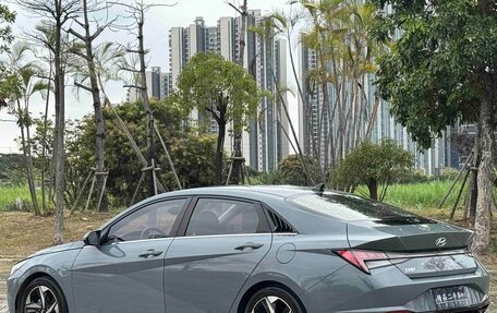 Hyundai Elantra, 2022 год, 1 590 000 рублей, 6 фотография