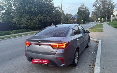 KIA Rio IV, 2018 год, 1 550 000 рублей, 2 фотография