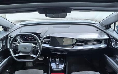 Audi Q4 e-tron, 2024 год, 4 550 000 рублей, 8 фотография