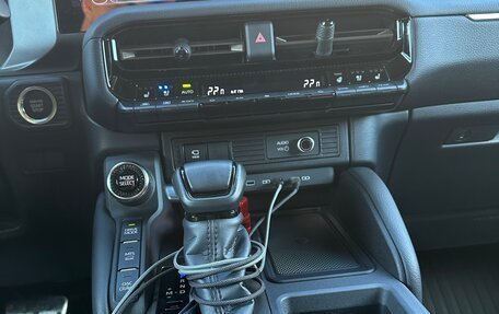 Toyota Land Cruiser Prado, 2024 год, 9 600 000 рублей, 24 фотография