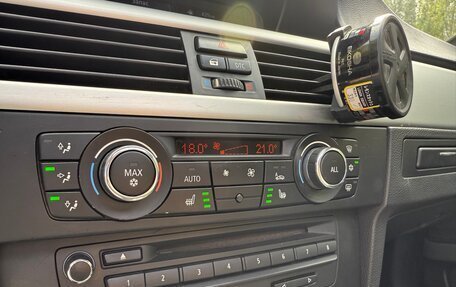 BMW 3 серия, 2010 год, 1 500 000 рублей, 17 фотография