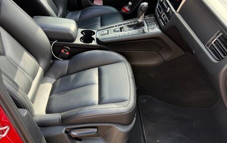 Porsche Macan I рестайлинг, 2021 год, 5 950 000 рублей, 4 фотография