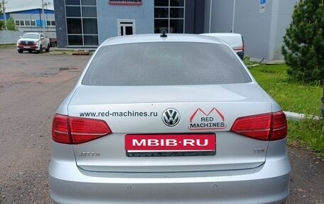 Volkswagen Jetta VI, 2016 год, 1 000 000 рублей, 3 фотография