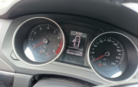 Volkswagen Jetta VI, 2016 год, 1 000 000 рублей, 7 фотография