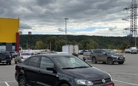 Volkswagen Polo VI (EU Market), 2015 год, 1 050 000 рублей, 7 фотография