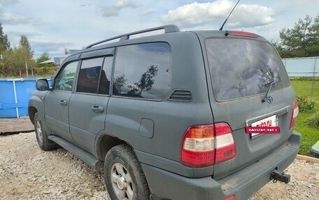 Toyota Land Cruiser 100 рестайлинг 2, 2000 год, 1 299 000 рублей, 3 фотография