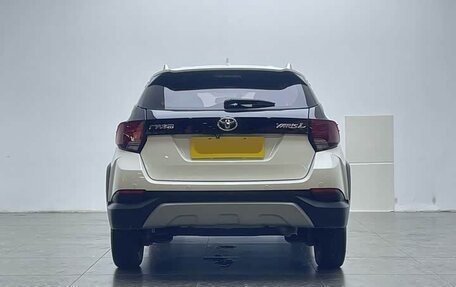 Toyota Yaris Cross, 2023 год, 1 535 000 рублей, 4 фотография