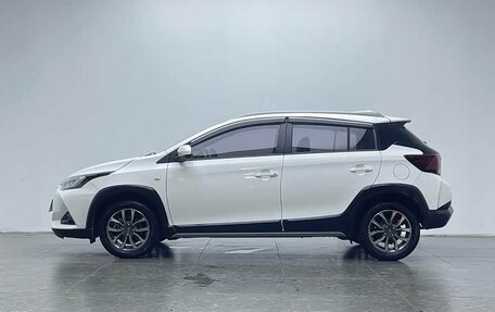 Toyota Yaris Cross, 2023 год, 1 535 000 рублей, 7 фотография