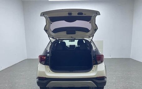 Toyota Yaris Cross, 2023 год, 1 535 000 рублей, 8 фотография