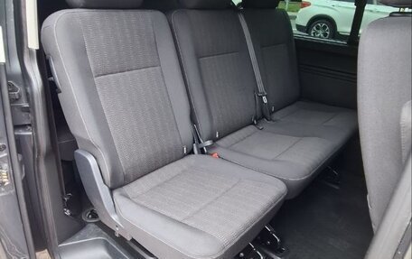 Volkswagen Caravelle T6 рестайлинг, 2016 год, 2 500 000 рублей, 7 фотография