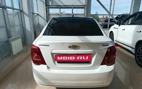Chevrolet Aveo III, 2013 год, 575 000 рублей, 6 фотография