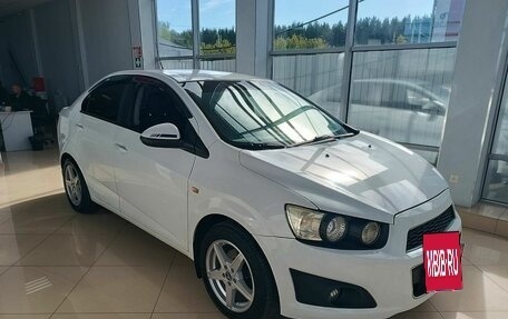 Chevrolet Aveo III, 2013 год, 575 000 рублей, 3 фотография