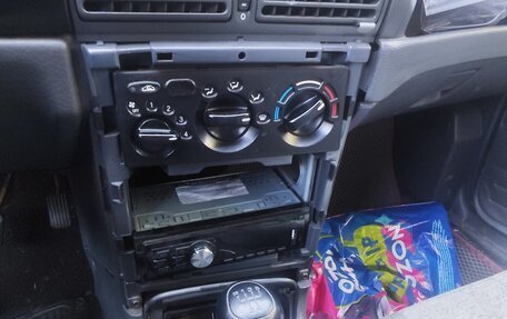 Daewoo Nexia I рестайлинг, 2004 год, 170 000 рублей, 2 фотография