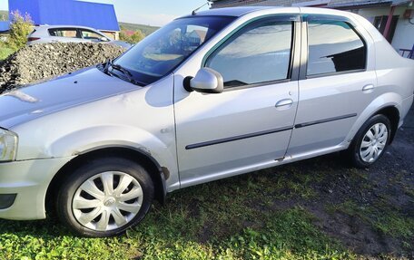 Renault Logan I, 2013 год, 380 000 рублей, 13 фотография