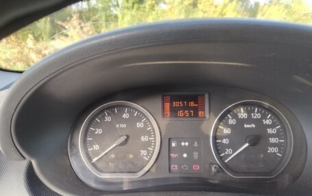 Renault Logan I, 2013 год, 380 000 рублей, 12 фотография