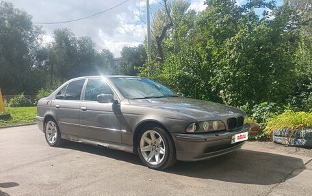 BMW 5 серия, 2001 год, 650 000 рублей, 3 фотография