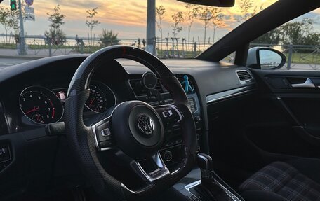 Volkswagen Golf GTI VII, 2017 год, 1 900 000 рублей, 7 фотография