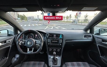 Volkswagen Golf GTI VII, 2017 год, 1 900 000 рублей, 6 фотография