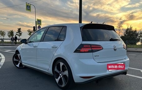 Volkswagen Golf GTI VII, 2017 год, 1 900 000 рублей, 4 фотография