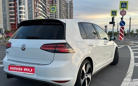 Volkswagen Golf GTI VII, 2017 год, 1 900 000 рублей, 3 фотография