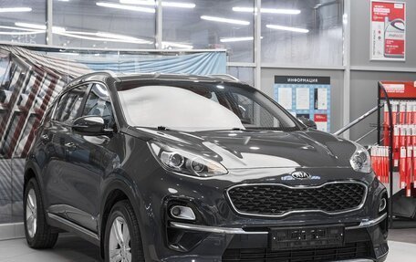 KIA Sportage IV рестайлинг, 2018 год, 1 899 000 рублей, 3 фотография