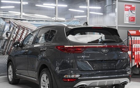 KIA Sportage IV рестайлинг, 2018 год, 1 899 000 рублей, 4 фотография