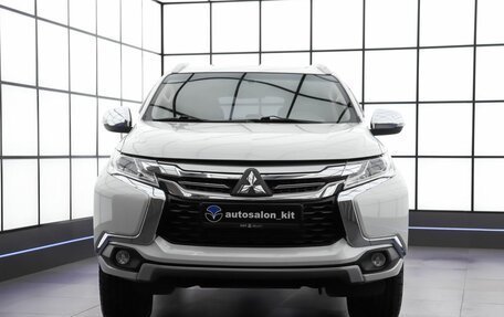 Mitsubishi Pajero Sport III рестайлинг, 2019 год, 2 799 000 рублей, 2 фотография
