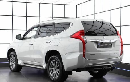 Mitsubishi Pajero Sport III рестайлинг, 2019 год, 2 799 000 рублей, 6 фотография