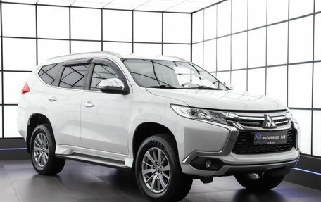 Mitsubishi Pajero Sport III рестайлинг, 2019 год, 2 799 000 рублей, 3 фотография