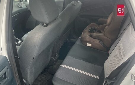Ford Fiesta, 2011 год, 700 000 рублей, 18 фотография