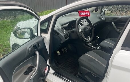 Ford Fiesta, 2011 год, 700 000 рублей, 14 фотография