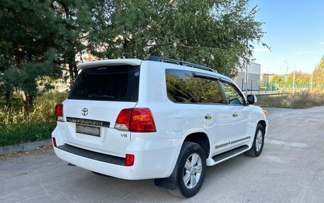 Toyota Land Cruiser 200, 2013 год, 4 000 000 рублей, 6 фотография