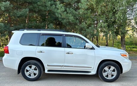Toyota Land Cruiser 200, 2013 год, 4 000 000 рублей, 7 фотография