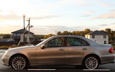Mercedes-Benz E-Класс, 2004 год, 680 000 рублей, 8 фотография