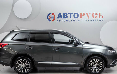 Mitsubishi Outlander III рестайлинг 3, 2015 год, 1 525 000 рублей, 5 фотография