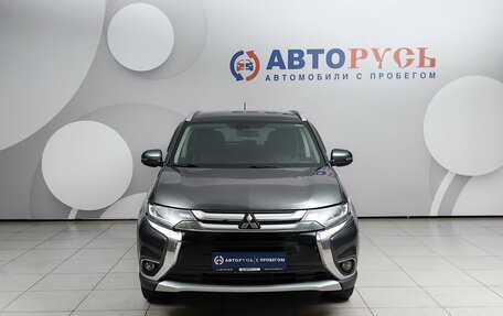 Mitsubishi Outlander III рестайлинг 3, 2015 год, 1 525 000 рублей, 3 фотография