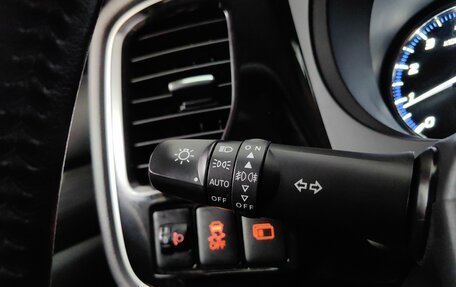 Mitsubishi Outlander III рестайлинг 3, 2015 год, 1 525 000 рублей, 20 фотография