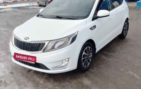 KIA Rio III рестайлинг, 2013 год, 500 000 рублей, 2 фотография
