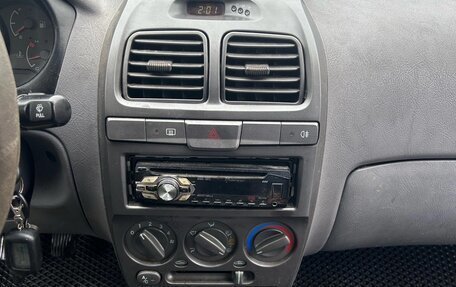 Hyundai Accent II, 2005 год, 140 000 рублей, 7 фотография