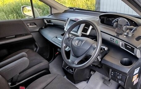 Honda Freed I, 2014 год, 1 160 000 рублей, 6 фотография