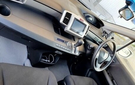 Honda Freed I, 2014 год, 1 160 000 рублей, 7 фотография